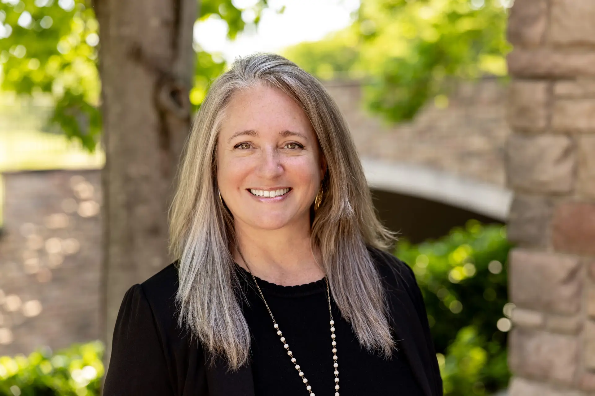 Kellie Hodges Headshot